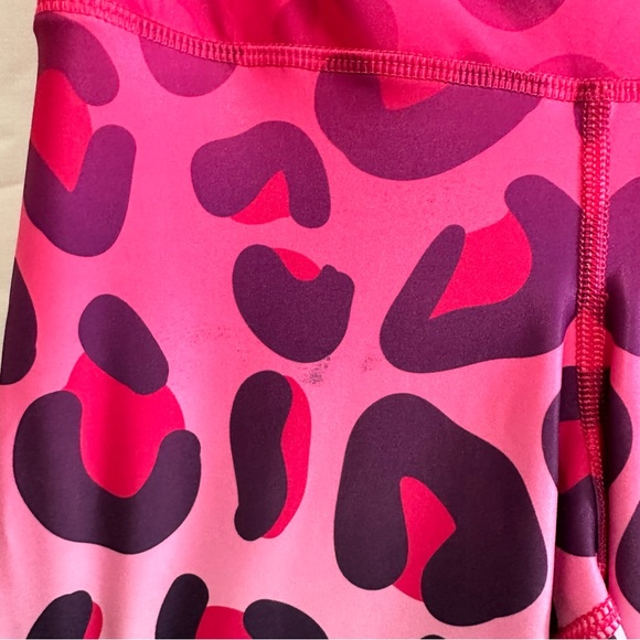 Hecho En Colombia Pink Leopard Print Workout Activewear Leggings - Picture 6 of 9